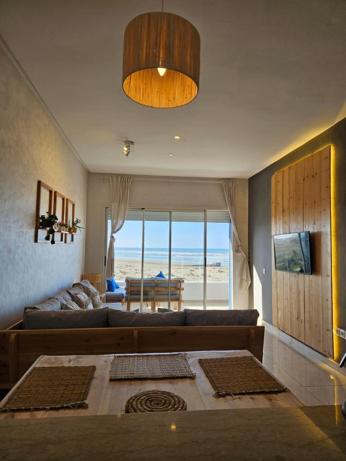 Sidi Rahal Blue View, Beachfront Wide Seaview With Pool Экстерьер фото